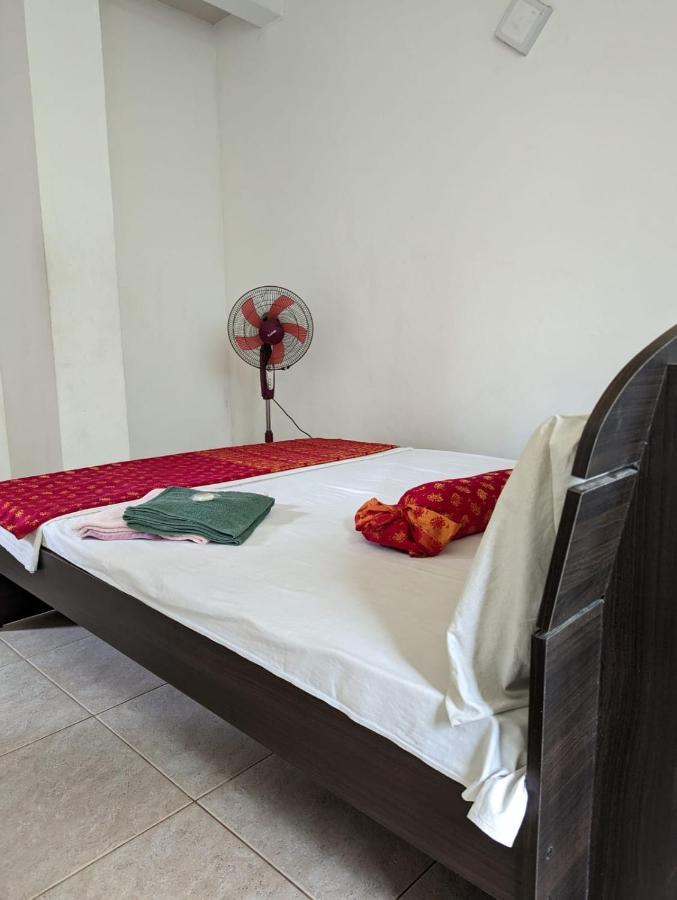 Shiranthi Guest House Rajagiriya Eksteriør bilde
